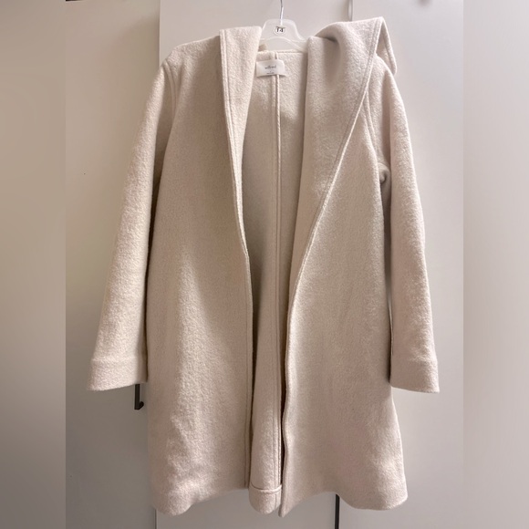 Aritzia Wilfred hooded wool coat cream color - Picture 4 of 14